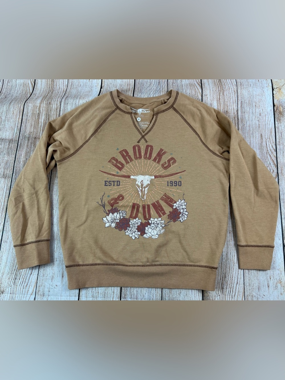 Women’s Brooks & Dunn Longhorn Flower Graphic Sweatshirt Size Medium